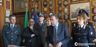 2013-4-11-conf-pol