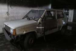 Fiamme nel garage, notte da incubo in via Alberione. Trenta famiglie evacuate - Corriere Salentino