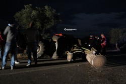 Dopo lo schianto, l'auto si ribalta e prende fuoco: due feriti gravi - Corriere Salentino