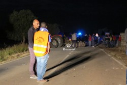 Dopo lo schianto, l'auto si ribalta e prende fuoco: due feriti gravi - Corriere Salentino