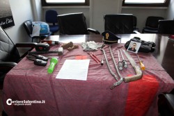 Droga nell'aiuola e tentato furto "da Ronzino", in manette pusher e ladro - GUARDA IL VIDEO - Corriere Salentino