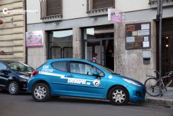 Taglierino alla gola della commessa, rapina in pieno centro - Corriere Salentino