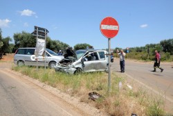 La vacanza inizia nel modo peggiore: schianto sulla via del mare, turisti in ospedale - Corriere Salentino