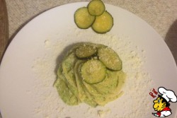 La ricetta del giorno: Spaghetti in crema di zucchina - Corriere Salentino