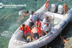 Santa Maria di Leuca. Scivola sulla scogliera, turista soccorso - Corriere Salentino