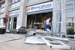 Fanno saltare in aria il bancomat, ma il colpo fallisce - Corriere Salentino