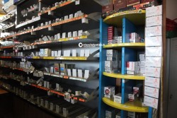 Razzìa nella "Ip" di via Lequile, ladri in fuga con sigarette, gratta e vinci e monetine delle slot - Corriere Salentino