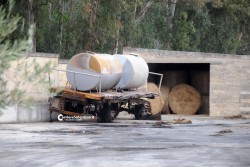 Incendio nel frantoio, fiamme spente dopo diverse ore - Corriere Salentino