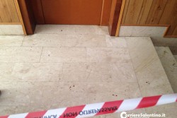 Agguato a Lecce, la vittima riesce a fuggire nell’ascensore - Corriere Salentino