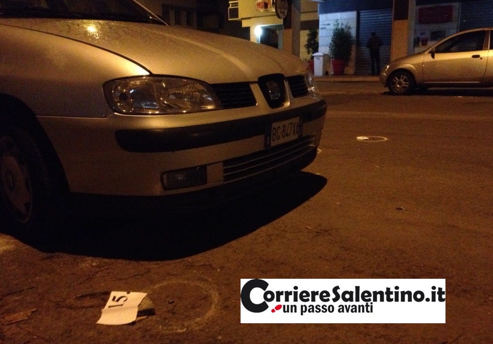 I bossoli 7,65 recuperati dalla polizia