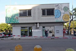 Fanno saltare in aria il bancomat e poi con una “spaccata” sfondano l’ingresso - Corriere Salentino