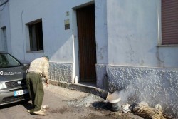 Irruzione nello studio del geometra, poi le fiamme: mistero a Presicce - Corriere Salentino