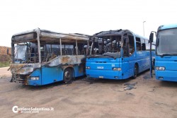 Quattro autobus in fiamme sulla Maglie-Otranto - Corriere Salentino