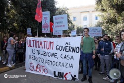 Ultimatum al Governo: studenti in piazza - Corriere Salentino