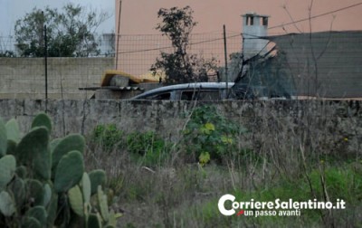 Alessano-incendio-auto