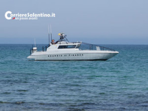 CRONACA_finanza-motoscafo6