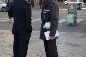 CRONACA_polizia-municipale-agenti