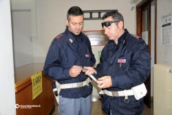 Ladri scatenati, due furti a Taurisano: nel mirino Comune e Biblioteca - Corriere Salentino