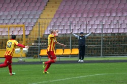 Il Lecce batte 2 – 0 il Benevento e sale al terzo posto - Corriere Salentino