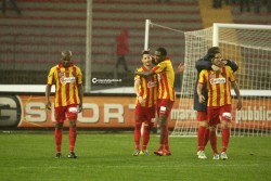 Il Lecce batte 2 – 0 il Benevento e sale al terzo posto - Corriere Salentino