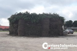 Brucia la fòcara di Maglie con tre giorni di anticipo: è caccia ai vandali - Corriere Salentino