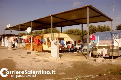 campo-rom-panareo-Lecce-(3)