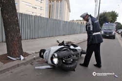 Scontro in città, 28enne in ospedale - Corriere Salentino