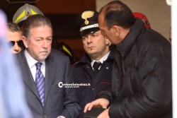 Risucchiati nella voragine della casa-rifugio: nella cisterna i cadaveri di due clochard - Corriere Salentino