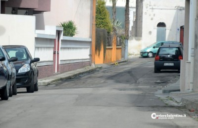 Incendio auto Parabita