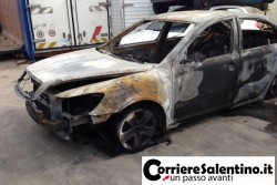 Incendiò l'auto del comandante della stazione carabinieri di Vernole: in manette 34enne - Corriere Salentino