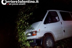 Inseguimento e colpi di pistola: i ladri fuggono, ma abbandonano il bottino - Corriere Salentino