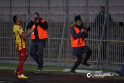 Il Lecce soffre ma batte l'Ascoli: la vetta è sempre più vicina - Corriere Salentino