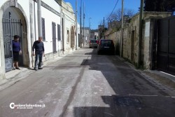 Con l'auto si schiantano contro il cancello di un’abitazione, grave una 17enne - Corriere Salentino