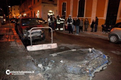Incendio-cassonetto-e-auto0
