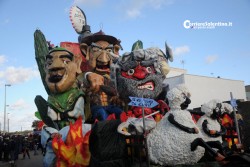 Carnevale di Corsano e del Capo di Leuca, trionfa il carro “Papan’Hood” - Corriere Salentino