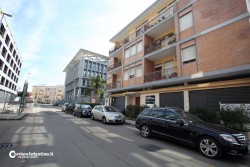 Pistolettate davanti al tribunale di Lecce, nel mirino il bar "Santa Rosa" - Corriere Salentino