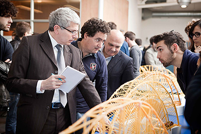 “Spaghetti Bridge Competition”, 400 Kg di pasta alla fondazione Emmanuel