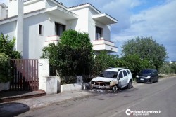 Attentato a Racale, distrutta l'auto del sindaco Metallo - Corriere Salentino