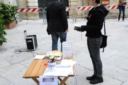 Contromanifestazione della comunità omosessuale di Lecce per la veglia delle Sentinelle in Piedi - Corriere Salentino
