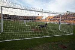 Vittoria al cardiopalma per i giallorossi, col Pontedera vittoria "di rigore" - Corriere Salentino