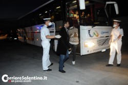 Migranti soccorsi nel Canale d'Otranto, in 42 sbarcano nella città dei Martiri - Corriere Salentino