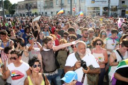 Vivere nella convivialità delle differenze. Ieri il corteo finale del Puglia Pride - Corriere Salentino