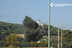 Fiamme e paura a Santa Cesarea, vasto incendio mette in allerta i residenti - Corriere Salentino