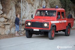 Fiamme e paura a Santa Cesarea, vasto incendio mette in allerta i residenti - Corriere Salentino