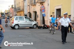 Si ribalta con l'auto, poi disintegra scooter: 50enne in ospedale con "codice rosso" - Corriere Salentino
