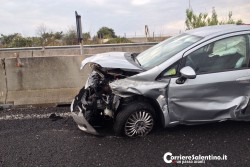 Paura sulla statale per Brindisi: auto distrutta, tre feriti - Corriere Salentino