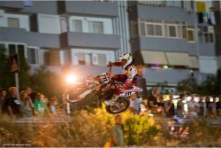 “1° trofeo interregionale Mx Uisp”: tutti sul podio nella prima del motocross by night in Lecce - Corriere Salentino