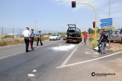 Violento tamponamento nella zona industriale: due feriti, uno è grave - Corriere Salentino