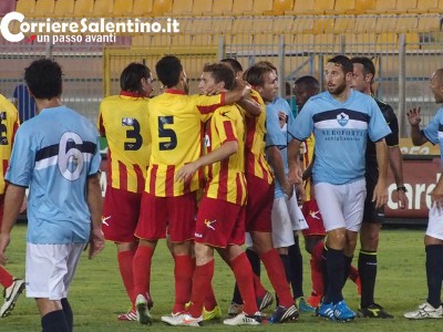 Lecce-Foligno-esultanza-dop