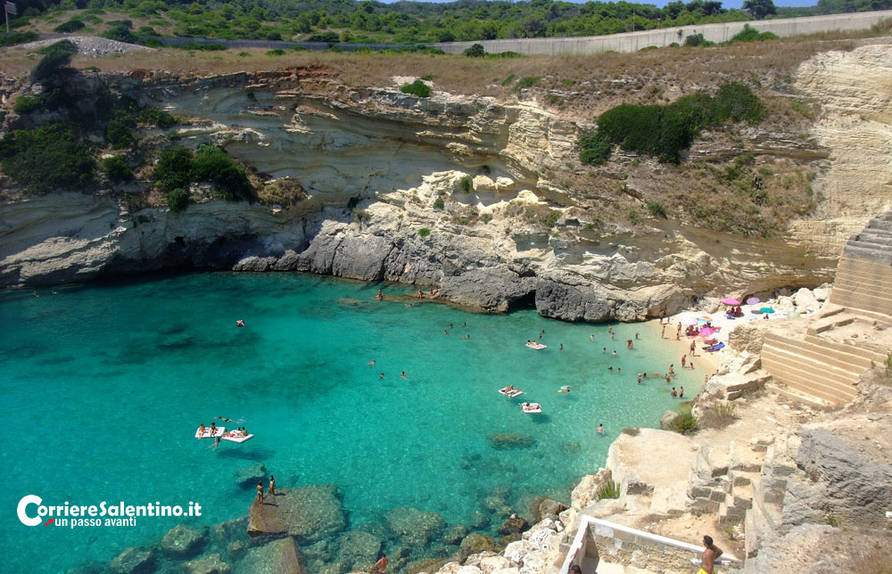 Abusi edilizi a Porto Miggiano: in otto finiscono sotto processo